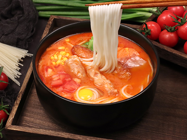 濟(jì)寧康德食品”生產(chǎn)車間是無(wú)菌化車間，整個(gè)生產(chǎn)和檢驗(yàn)都嚴(yán)格執(zhí)行《國(guó)家食品安全法》，從而保證了產(chǎn)品質(zhì)量安全、穩(wěn)定、可靠產(chǎn)品咨詢熱線：0537-3630366